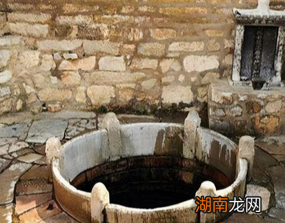 故宫里边的水井那么多 皇宫中人为何不喝水井里的水