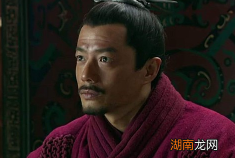 萧何用&amp;ldquo;国士无双&amp;rdquo;这个成语形容谁？他是否担得起这个称赞？