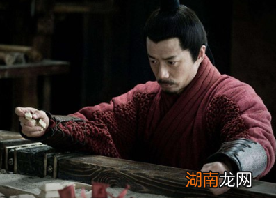 萧何是怎么与韩信相识的？为什么萧何那么看重韩信？