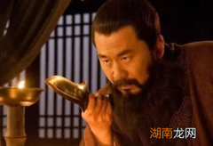 诸葛亮明知关羽会放走曹操，为何还让他守华容道呢？