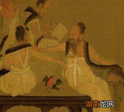 古人都是比较封建保守的 古人夏天的时候也这么穿吗