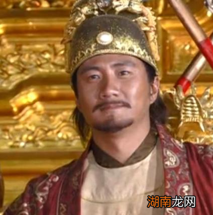 刘伯温早年遇到朱元璋的时候 为何只看睡姿就能断定朱元璋是天子