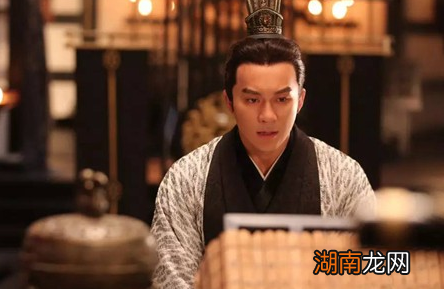 曹丕有哪几位老师？他流传下来的名句有哪些？