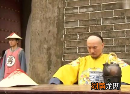 清朝黄马褂到底有什么特权 大臣为什么都喜欢穿着炫耀