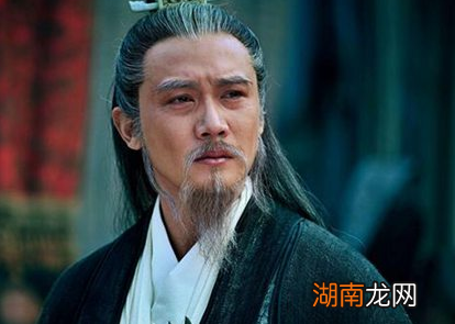 水镜先生司马徽，为什么一直不愿意出山发挥自己的才智呢？