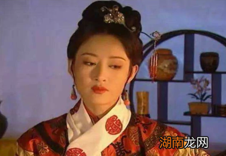 慈禧太后上完厕所,为什么要准备红枣呢?