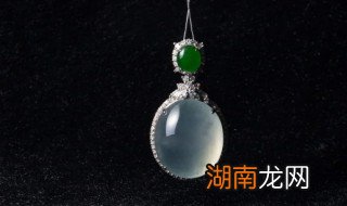 如何分辨翡翠的老种 怎么区分翡翠种老