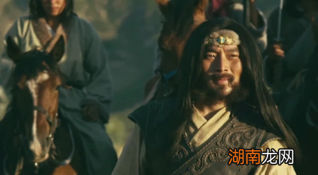 宋朝与西夏打了一百多年的边境战争是怎么引起的？