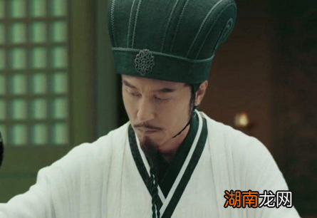 诸葛亮最大的理想是什么?他在出师表中是如何表态的?