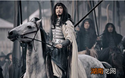 马超跟随刘备后,为什么没过过什么好日子一直提心吊胆?