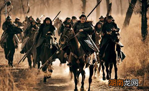 吕布在兖州战败后，刘备为什么愿意收留他？