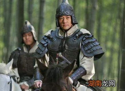 历史上的周瑜到底是什么样的 周瑜真的是被诸葛亮气死的吗