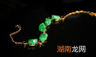 翡翠飘花介绍 俗称飘花的翡翠是什么种