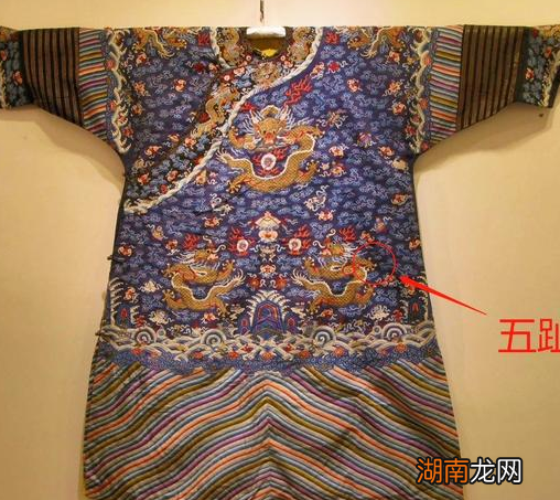 古代王爷穿的衣服是龙袍吗 龙袍和蟒袍有什么区别