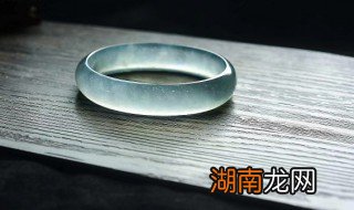 翡翠手镯心怎么加工 玉石手镯芯能加工什么