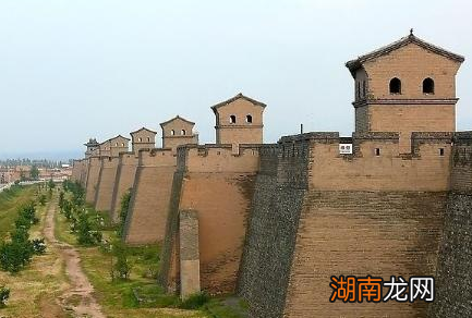 古代城墙外面的地修成斜坡不是更好吗 事实证明古人并不傻