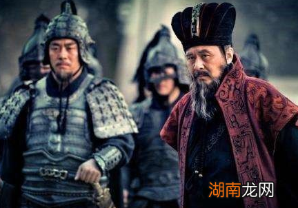 许褚对曹操有对忠心?他为什么会那么的忠于曹操?