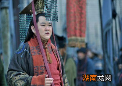 司马昭一共问了几次刘禅是否思念蜀汉？他是怎么回答的？