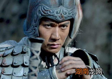 刘备的一生中，最巅峰的时刻是什么时期？