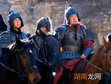 官渡之战,田丰为袁绍制定了什么策略?袁绍最后为什么会失败?