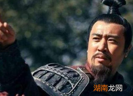 骄傲自大的关羽,有哪些人能令他感到深深地钦佩?