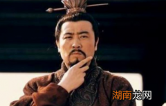 吕布被杀前假如刘备说好话，曹操还会杀吕布吗？