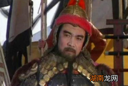 吕布被杀前假如刘备说好话,曹操还会杀吕布吗?