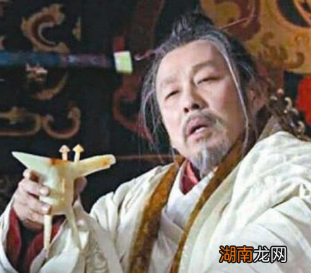 北魏孝武帝拓跋宏堪在33岁就死了 孝武帝到底是怎么死的