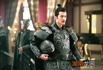 司马懿死后,司马师和司马昭两兄弟为什么没有爆发内讧夺权?