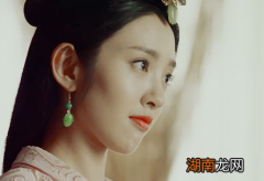 历史上真实的郭女王是怎样的？甄宓的死与她有什么关系？