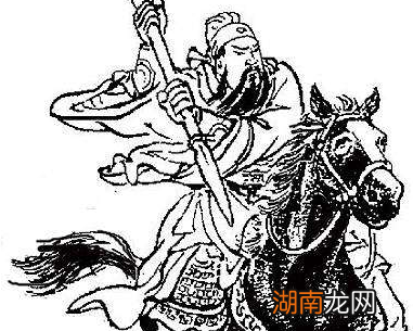 一贯&amp;ldquo;娇于士大夫&amp;rdquo;的关羽，为什么不会对诸葛亮那么傲慢无礼？