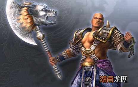 除了经常使用的长戟之外，典韦还擅长什么别的武器？