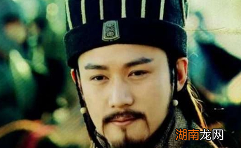 诸葛亮为什么从来不骑马，反而一直坐着轮椅？