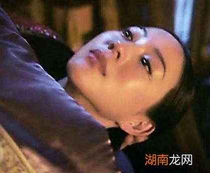 清朝妃子侍寝都是脱光衣服裹着被子 这个奇葩的制度是怎么出现的