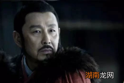 韩信打完齐国时候实力很大,为何他没选择自立为王呢?