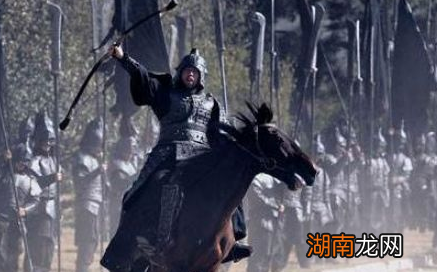 一介农民的李进为何能打败吕布率领的精锐部队?