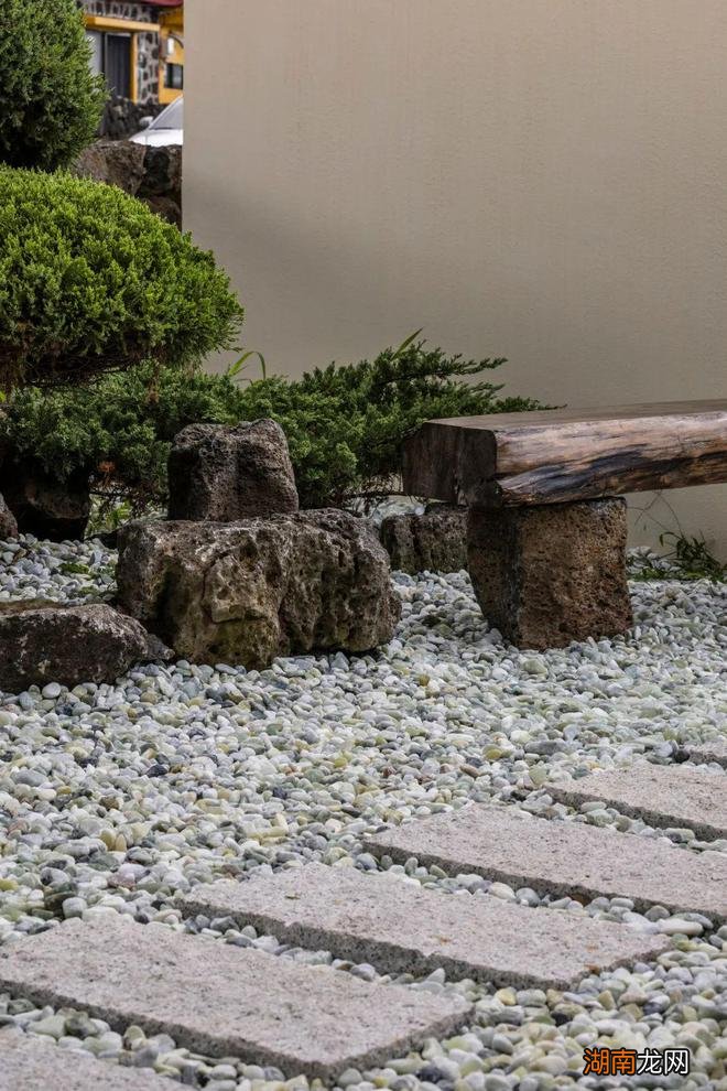 Hoa Salon /形式的沉默