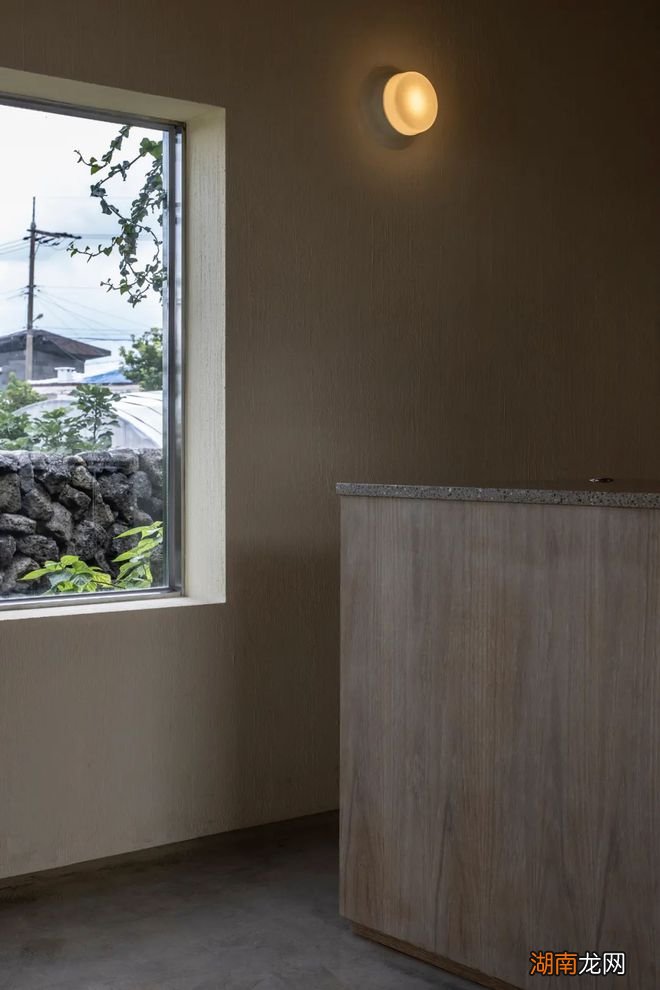 Hoa Salon /形式的沉默