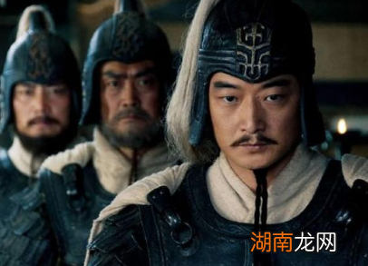 孙权为什么没有趁着刘备或者曹操去世的时候攻打蜀国或者魏国呢?