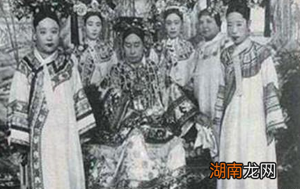 真实清朝妃子生活是什么样的 她们吃的都是山珍海味吗