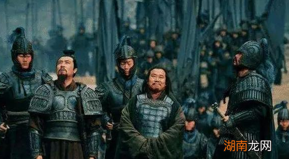 夷陵之战中,诸葛亮为什么留在益州没有跟着一起去?