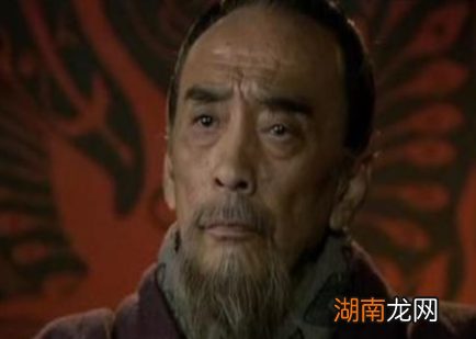 王允为什么不将貂蝉占为己有,而是将她送给董卓呢?