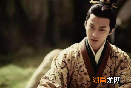 《洛神赋》是曹植何时所著？写作背景又是什么？