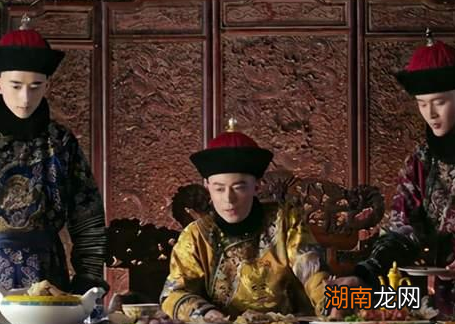 古代官员没有工资卡 皇帝是如何将俸禄发给遍布全国的官员的