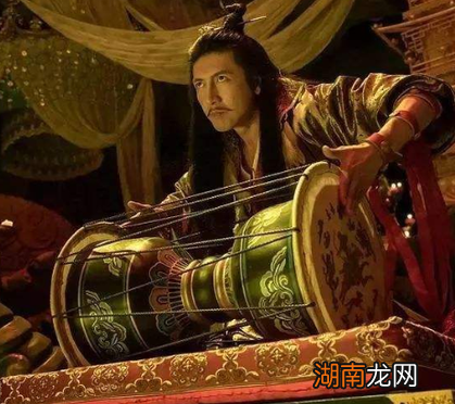 安禄山造反一年多就死了 安史之乱后唐朝为何一蹶不振