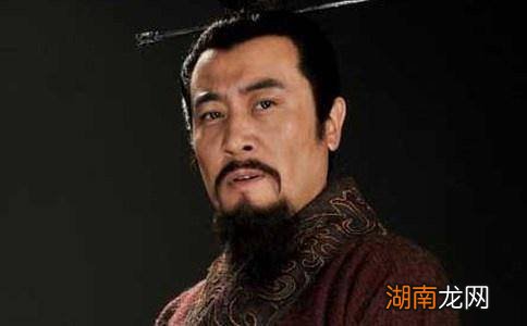 刘备在生前为何只给法正追封了谥号？