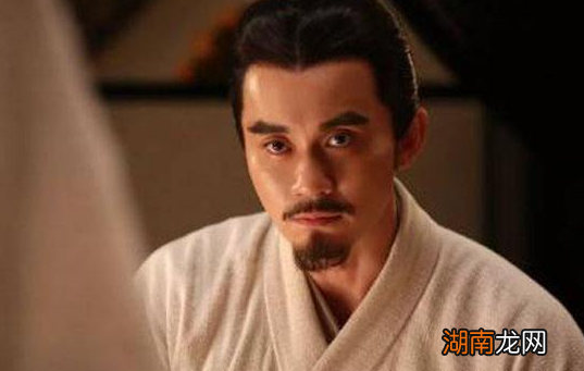 篡汉的曹丕到底是个什么样的人？多才且深情