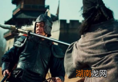 为什么张飞敢直接挑衅吕布，而关羽不敢呢？