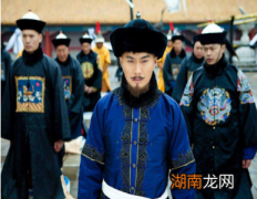 康熙晚年时为什么曾经下旨，要隆科多为他陪葬？