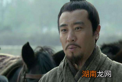 刘备为什么能从一个一无所有的卖鞋匠，变成开国君主？